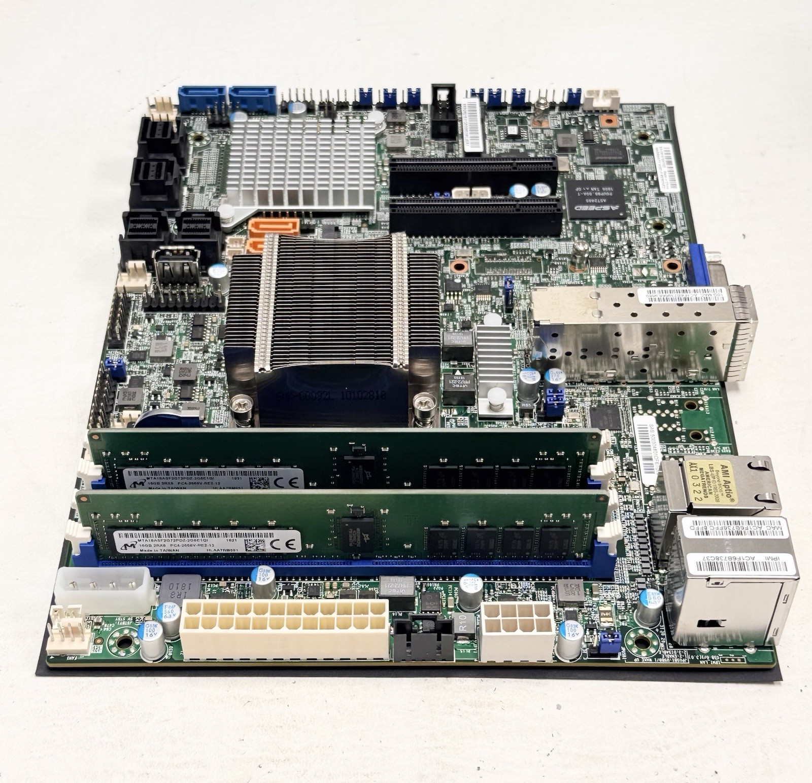 Supermicro MBD-X10SDV-4C- 7TP4F (Motherboard) Socket FCBGA 1667 Mini-ITX Server