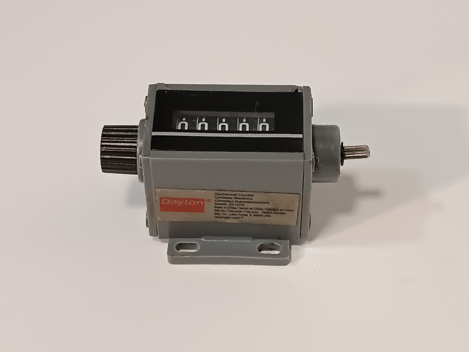 Dayton 6X157B Mechanical Counter, 5 Digit, Top Coming with Base Mount
