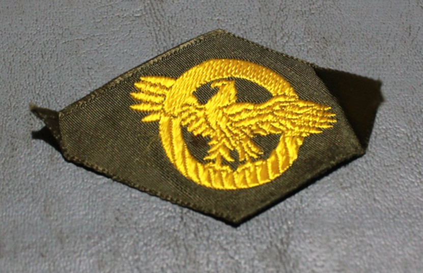 WWII Honorable Discharge US Army Patch Ruptured Duck INV11911
