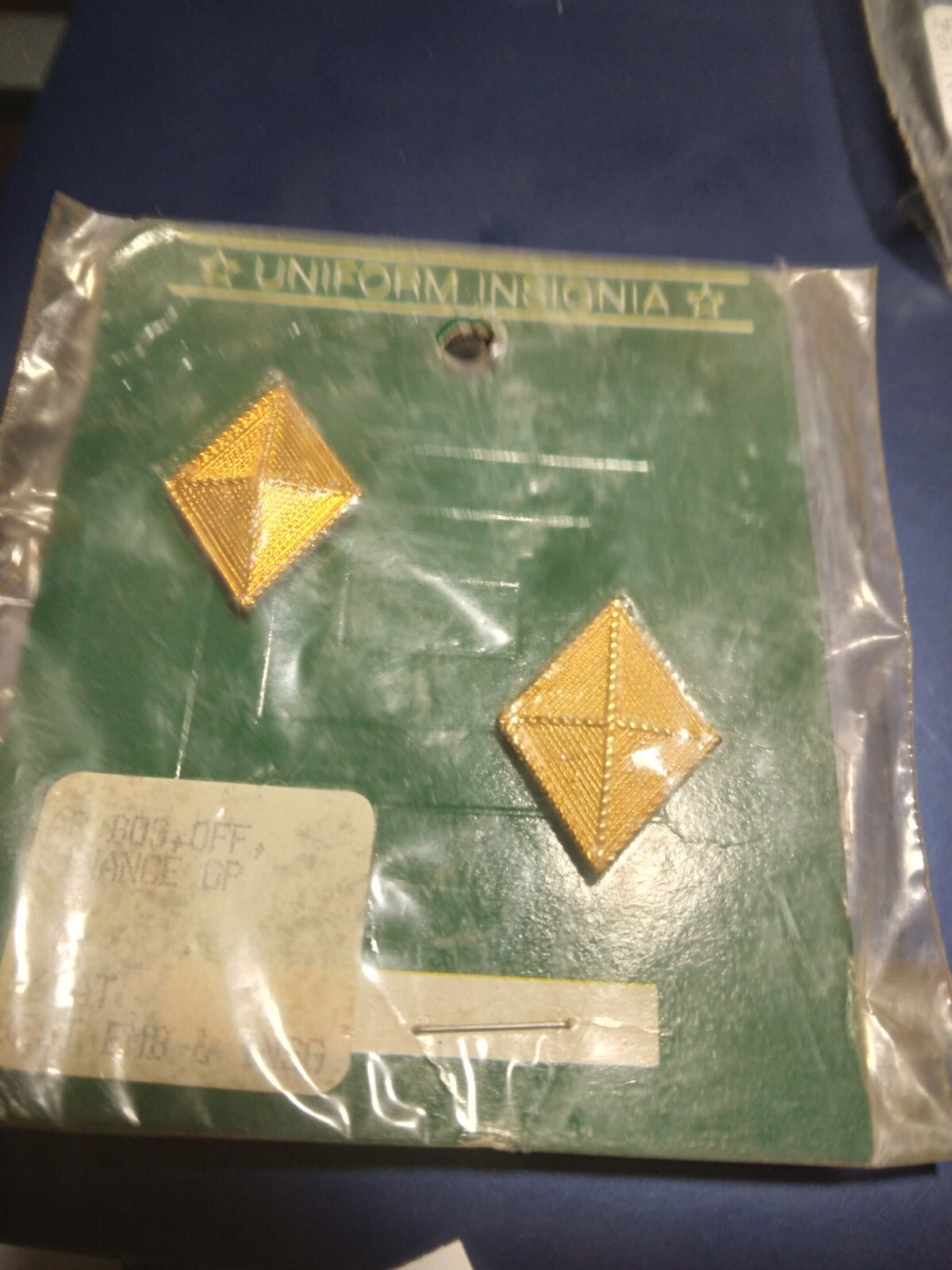 US Army Officer Brass Collar Pins- Finance (23-1665)