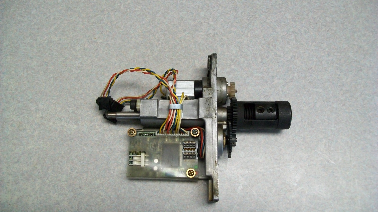 Mitsubishi KG03018 ink key servo