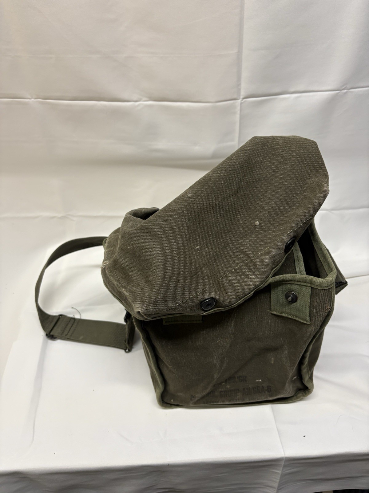 Vintage U.S. military hand generator GN-58-A-GY, made by Telefunken Germany