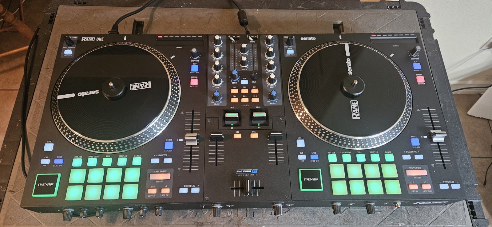 Rane ONE Double Deck DJ Controller, Motorized Platters, Serato, Tabletop