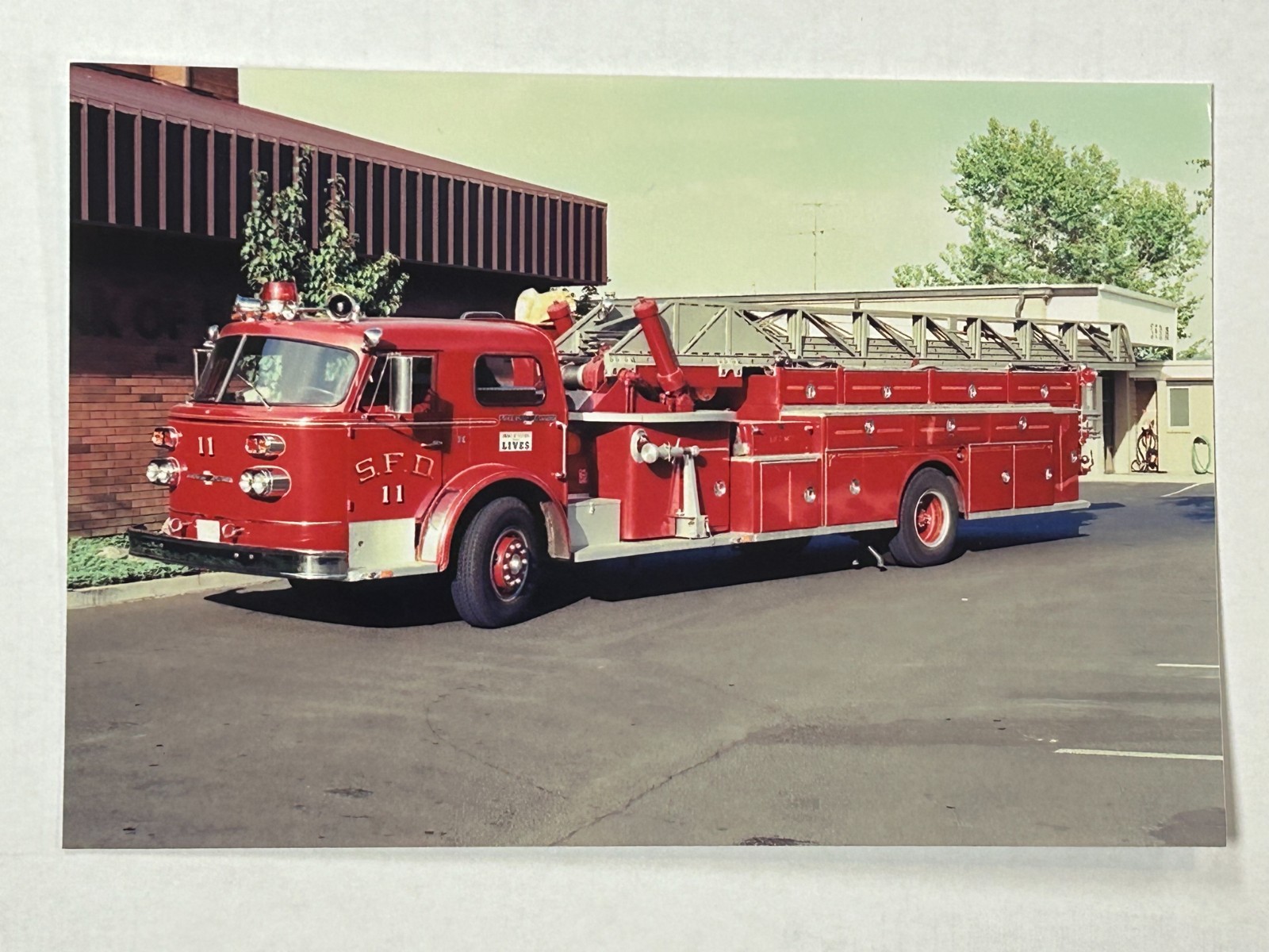 Spokane WA 1969 American La France 100' Aerial Fire Apparatus Print A64