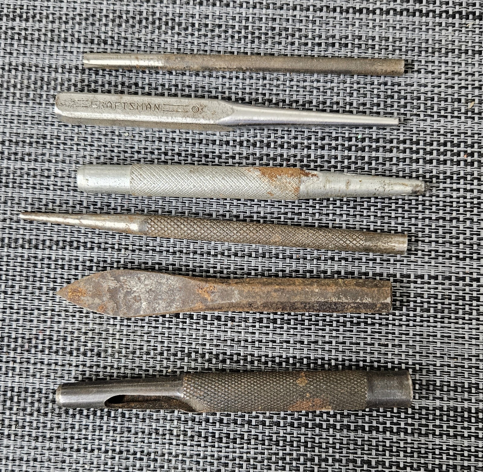 Six Nail Points