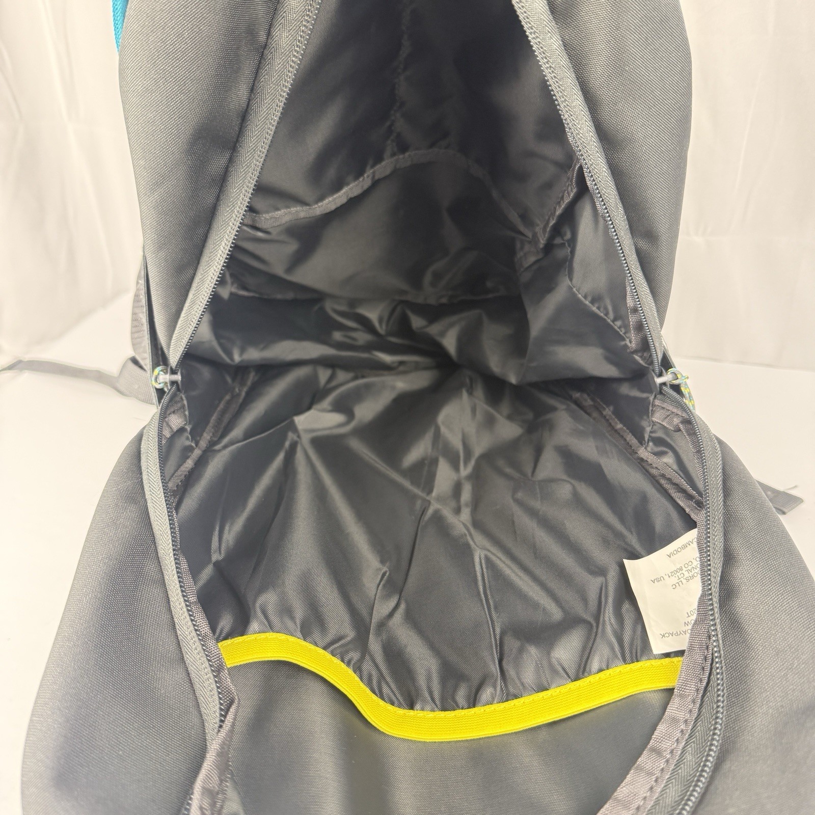 Sierra Designs 25L Hydration Compatible Black Teal Backpack Daypack Reflective