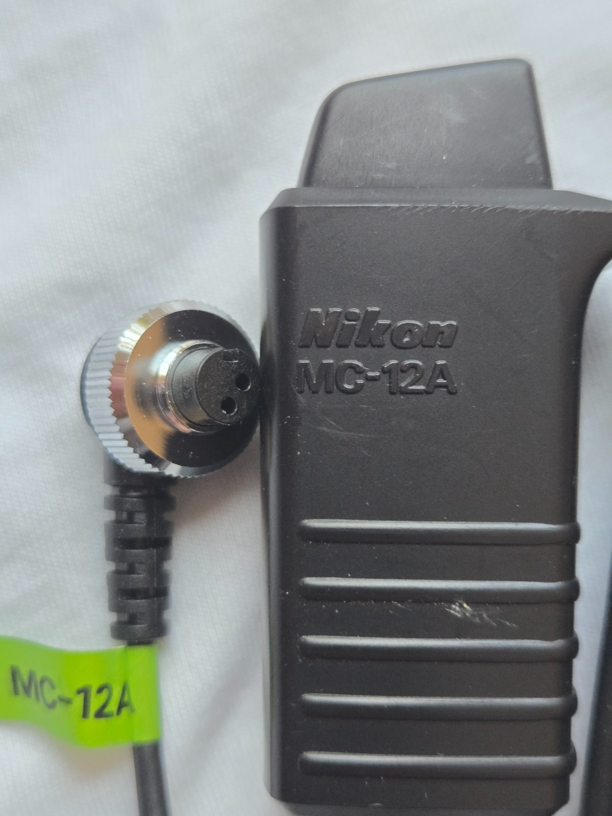 Original Nikon MC-12A Remote Shutter Release Cable in Excellent Condition