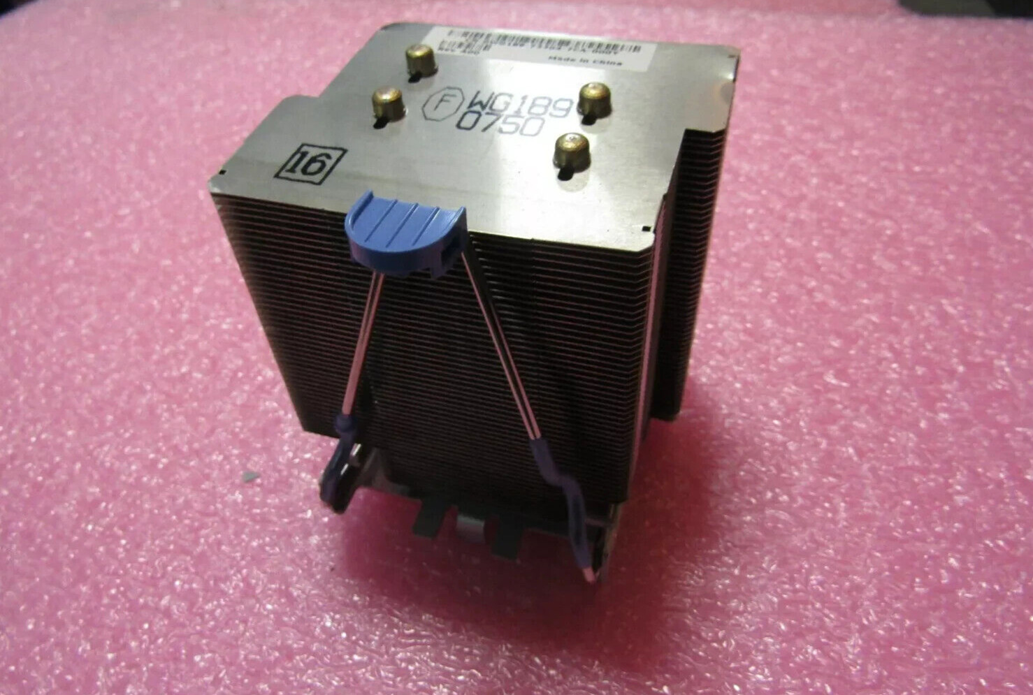 WG189 DELL HEATSINK ASSY R900/ PE6850