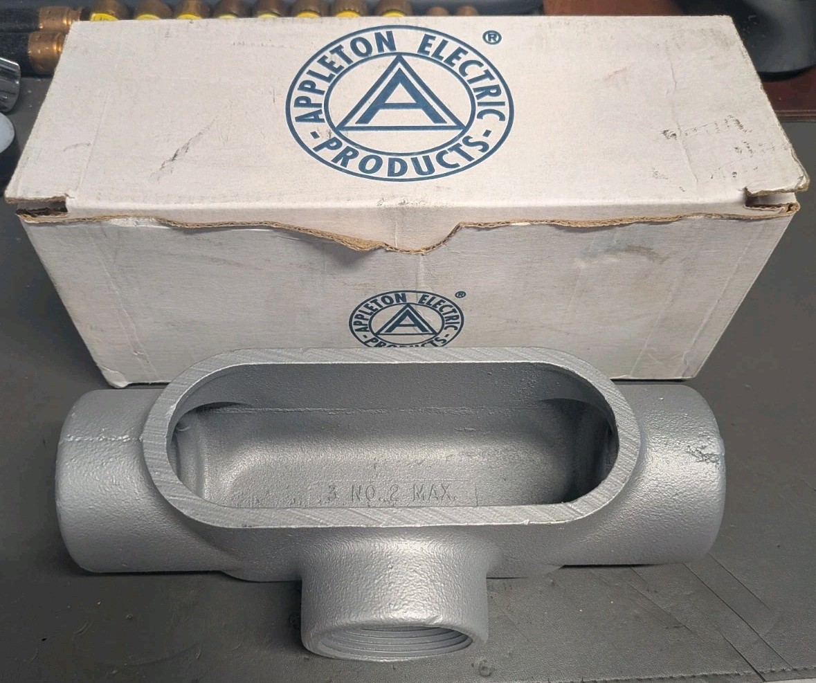 Appleton T57, Conduit Outlet Body, 1 1/2 Fm7 Body (A), 1 PC