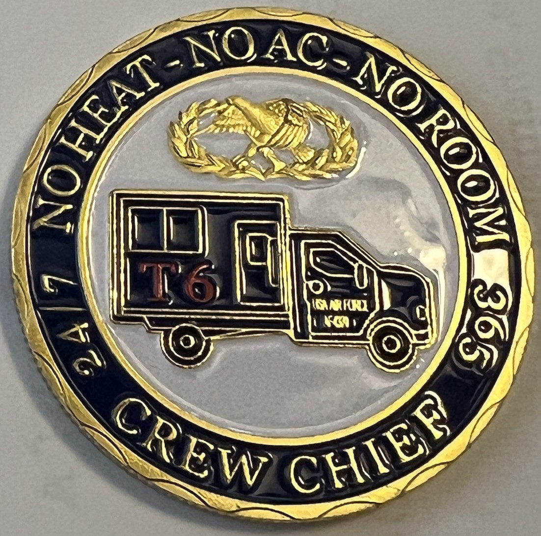 * USAF US Air Force Crew Chief Commemorative Challenge Coin new in capsule.