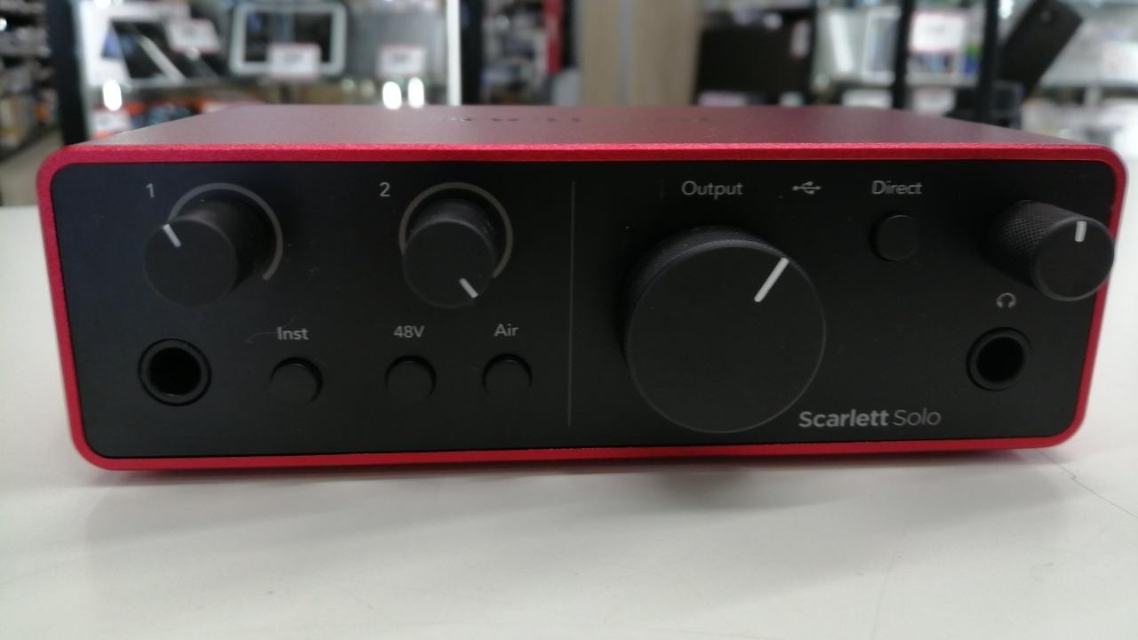 SCARLETT SOLO STUDIO 4TH GEN Used From Japan