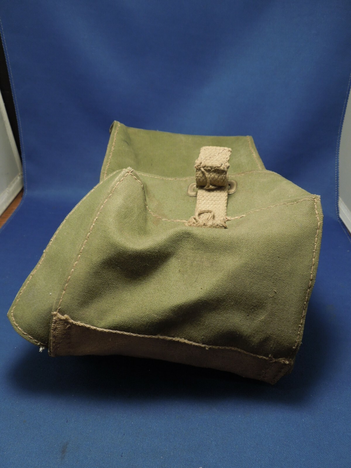 Vintage WWII British Mask Light II J.H. & Co Bag Case