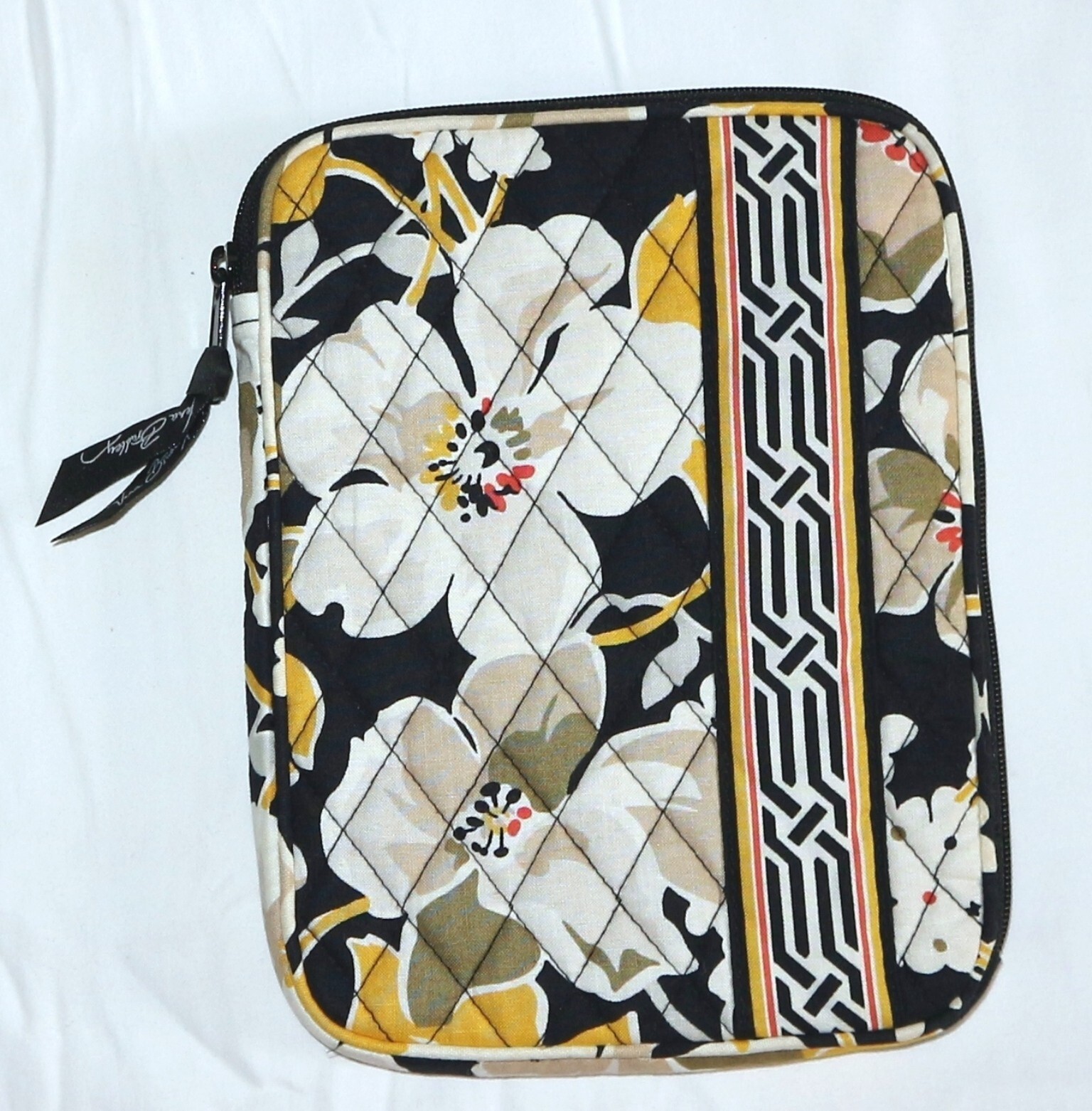 VERA BRADLEY Dogwood Pattern 2 Side Zip Close Tablet Cover 6.5 X 8.5 EXC