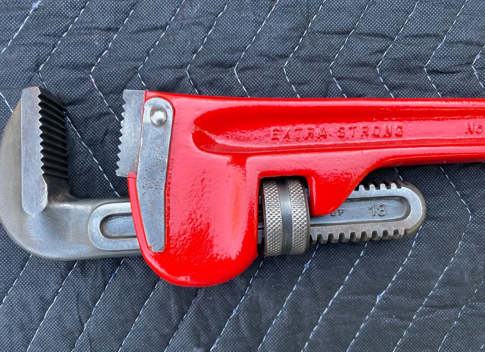 Craftsman 18” Cast Iron Pipe Wrench, Heavy Duty, Made in Japan