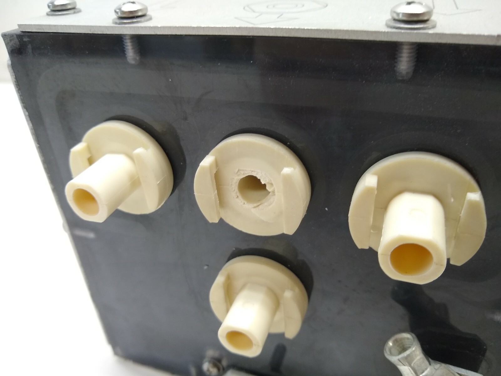 Spellman X3813 20kV High Voltage Power Supply Switch Box 400uA