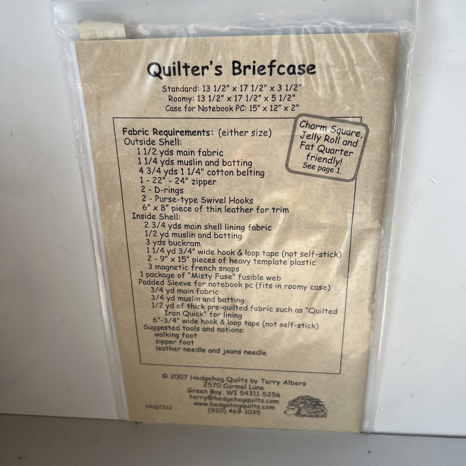 Quilt Briefcase Pattern 2 Sizes Hedgehog Quilts by Terry Albers 2007 NOS