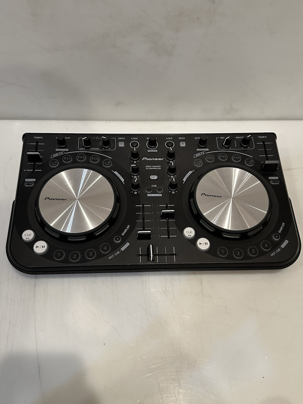 Pioneer DJ DXA-2256A  Digital Performance Multi-Player Mixer. No power cord