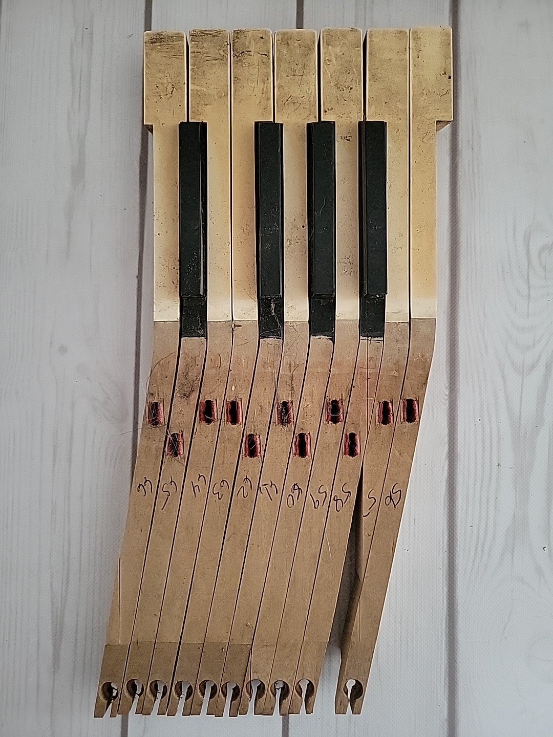 11 Piano Keys Vintage Parts Arts Crafts Supplies Steampunk Antique Wall Decor