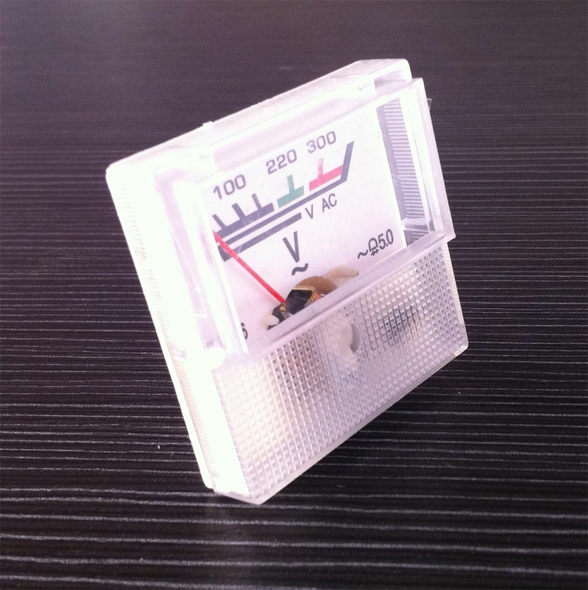 DC/AC 0-300V Class 5.0 Accuracy Square Plastic Panel Meter Voltmeter 5PCS