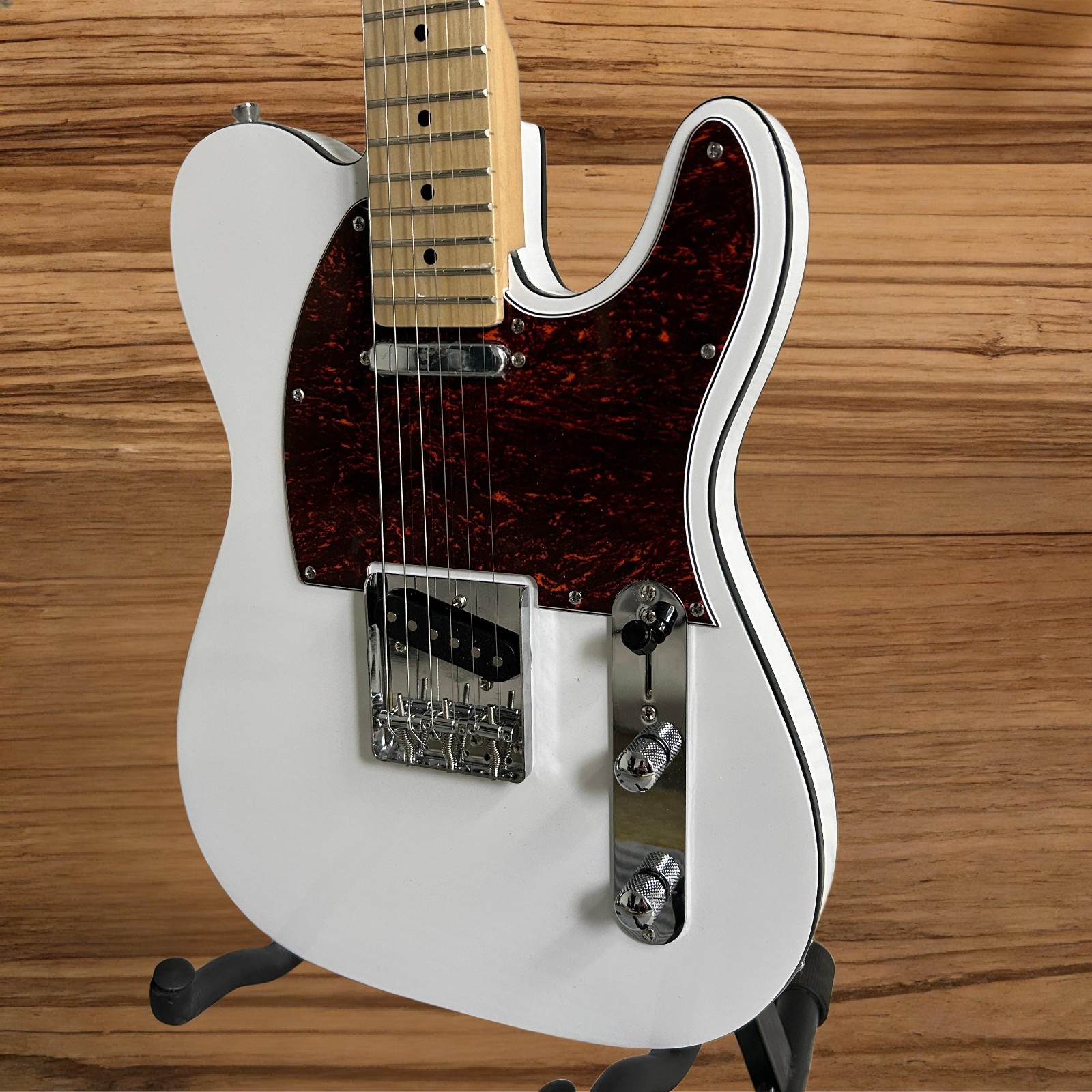 Tele Electric Guitar White Color Double Binding Red Tortoise Shell Pickguard