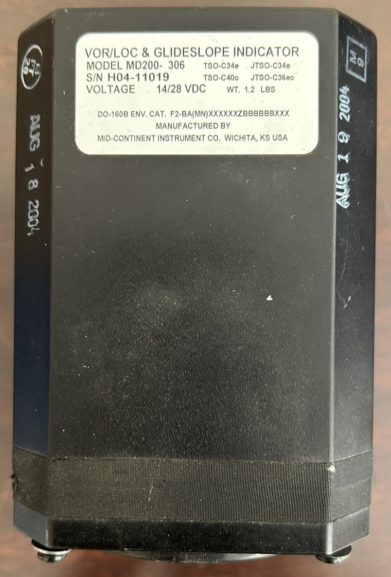 Mid-Continent MD200-306 VOR/LOC & GS Indicator (As Removed)