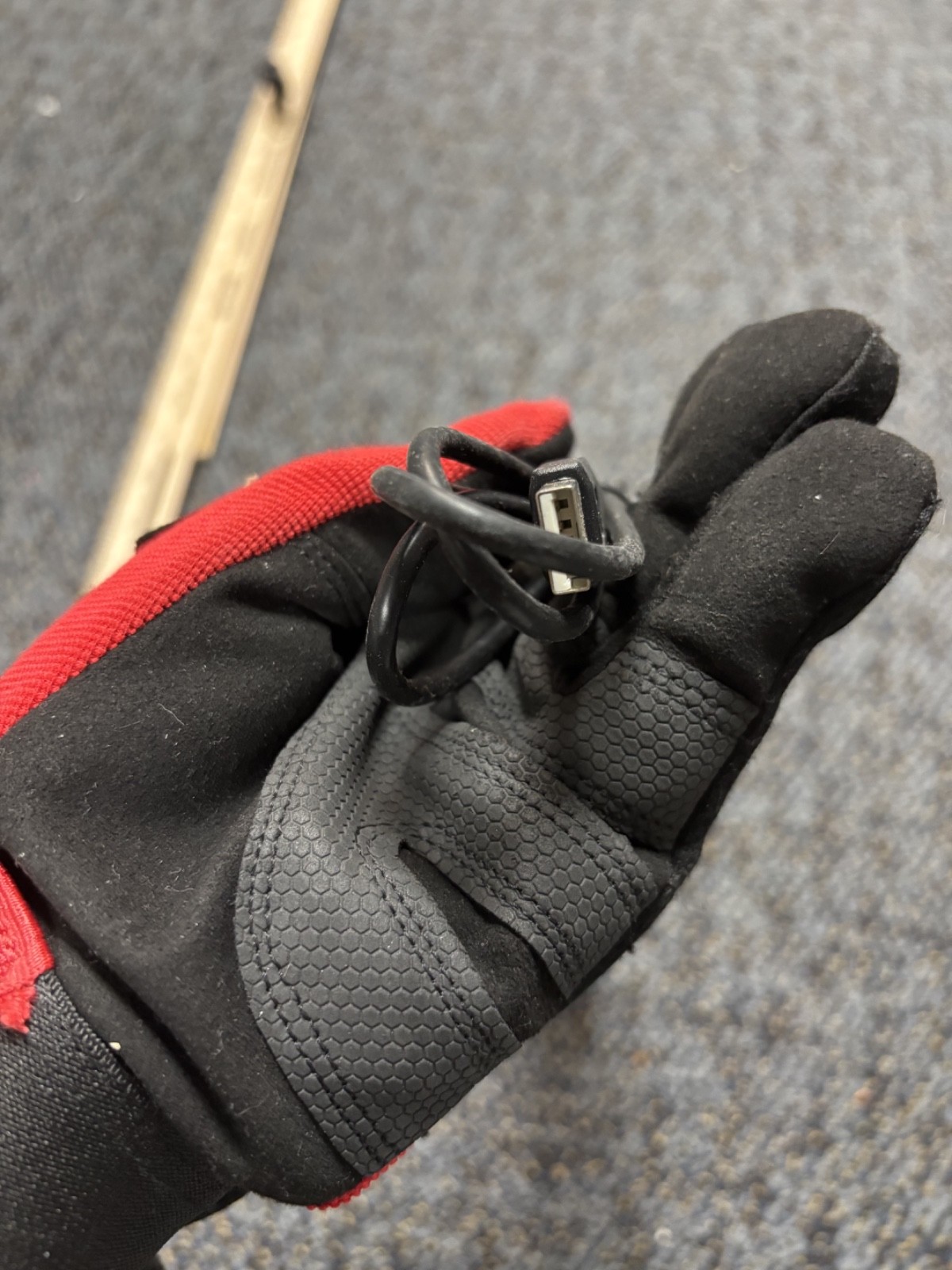 Unknown Black USB Device