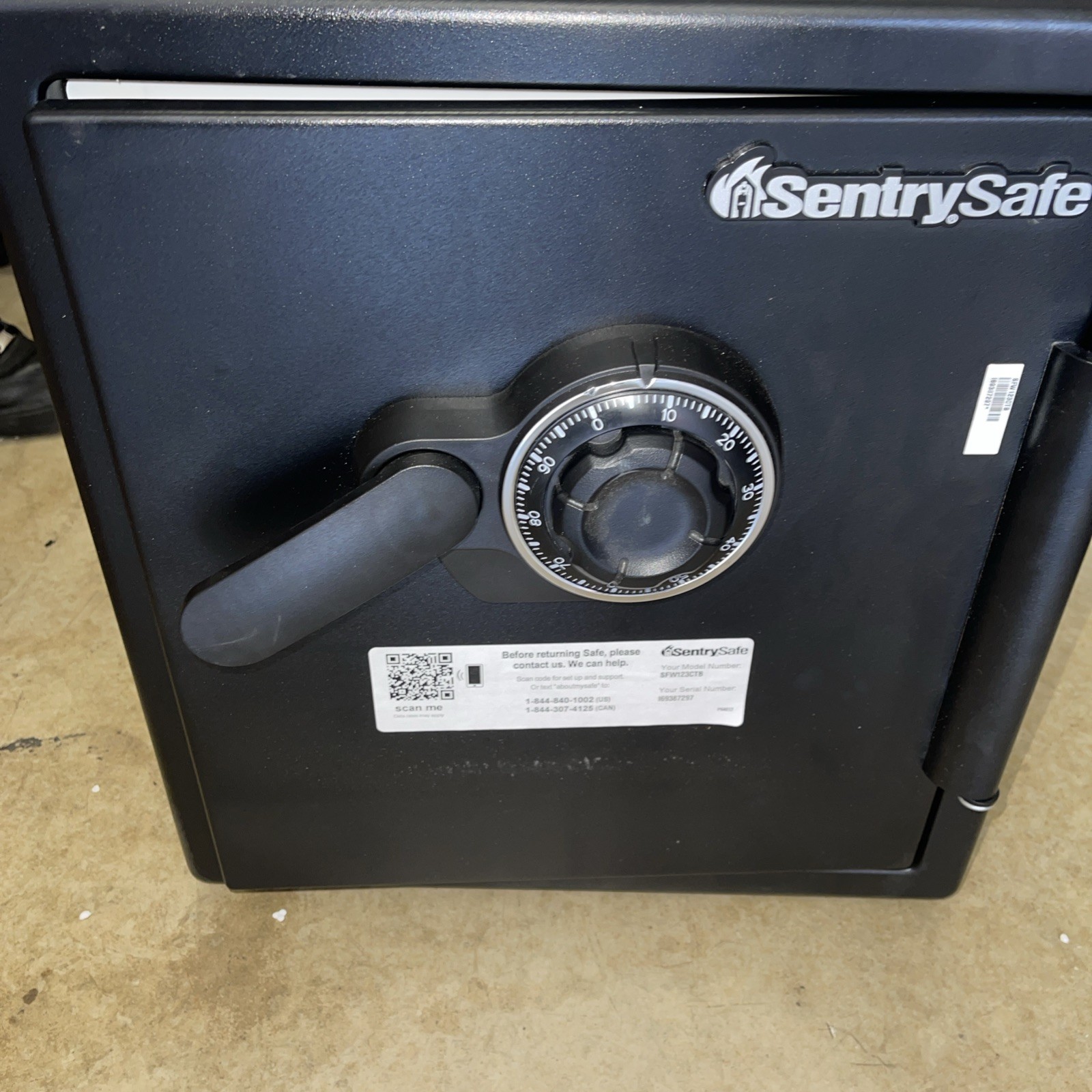 SentrySafe  sfw123ctb 1.23cu ft Fireproof and Waterproof Safe COMBINATION DIAL