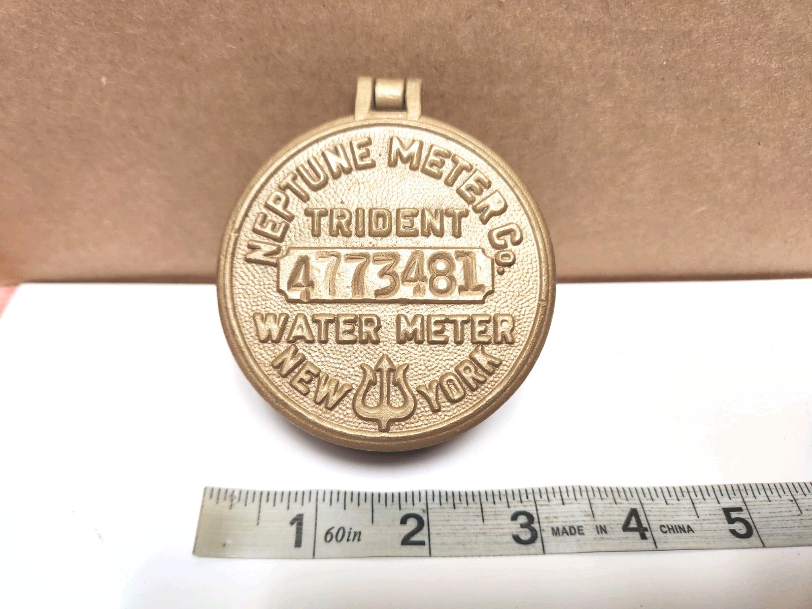VTG Brass Neptune Trident Water Meter Cover New York Hinged Cover 4773481