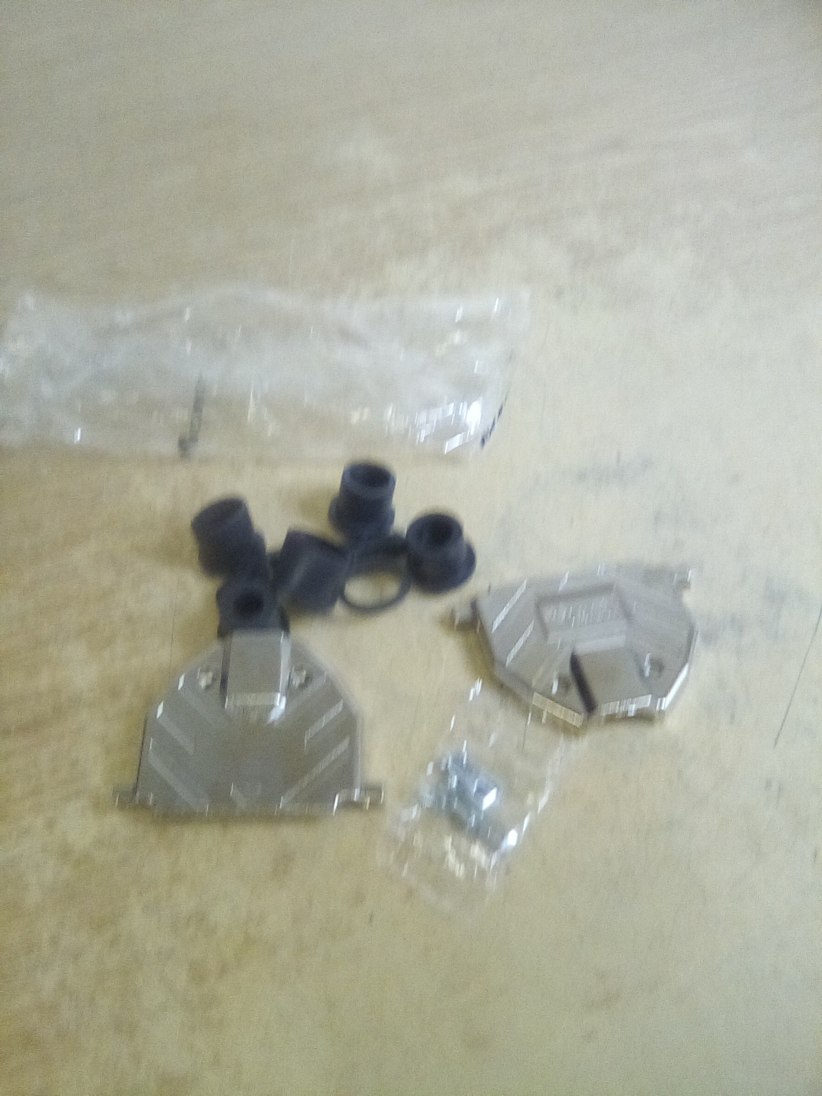 Northern Technologies C88201004 Connector Hood D-Sub