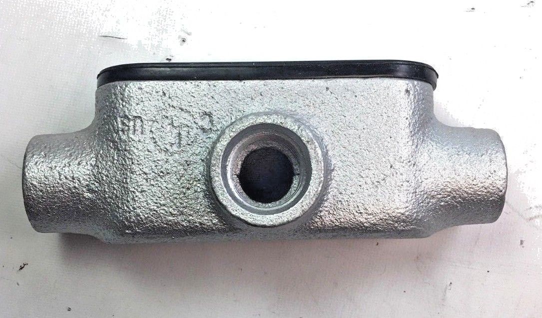 Crouse-Hinds 1/2" T50M Conduit Outlet Box Body