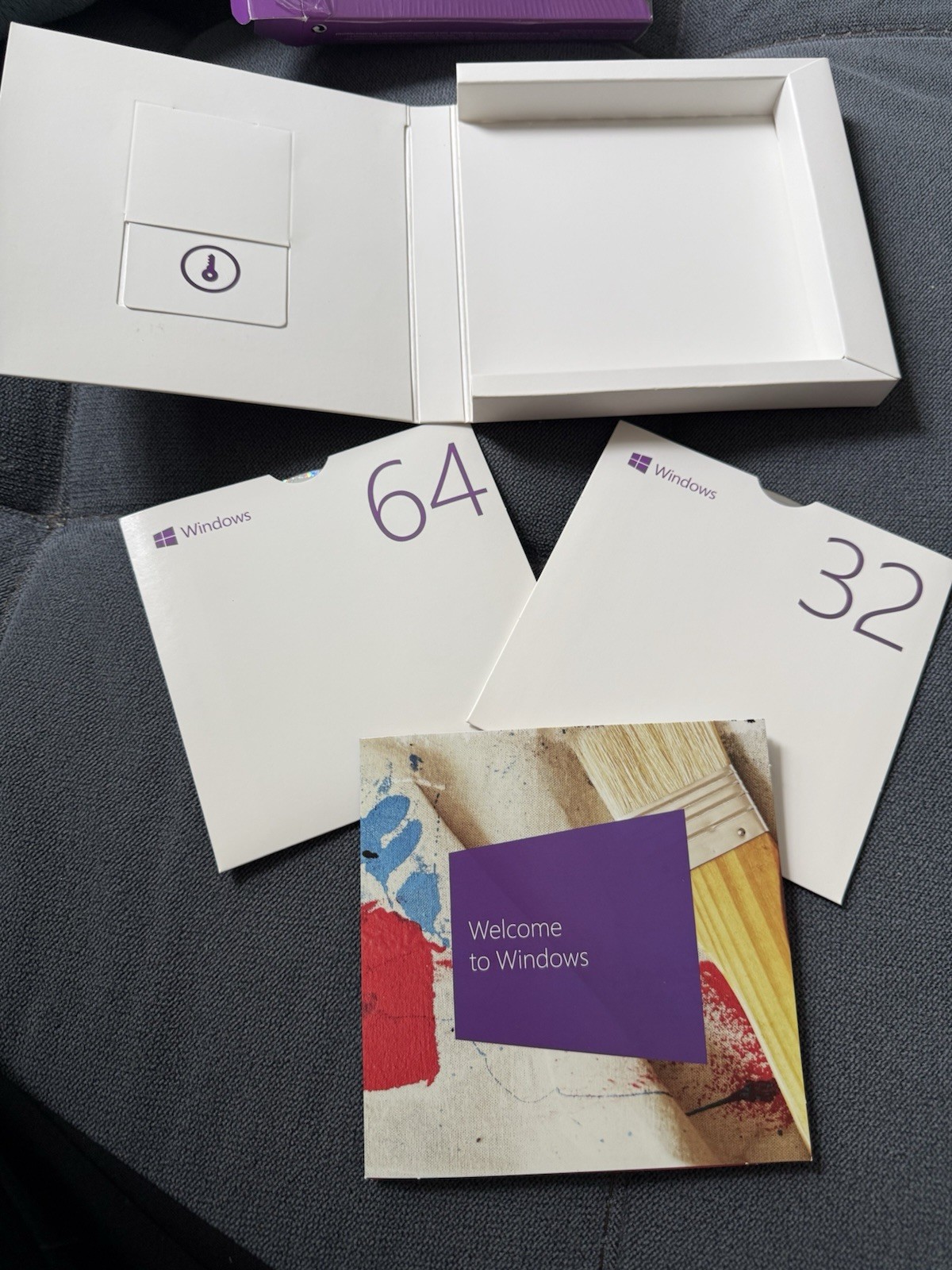 Microsoft Windows 8.1 Full Version 32 Bit/64 Bit SKU WN7-00578