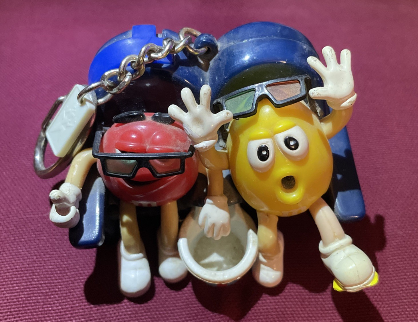M&M At The Movies In 3D Candy Dispenser Limited Edition Key Chain Collectible