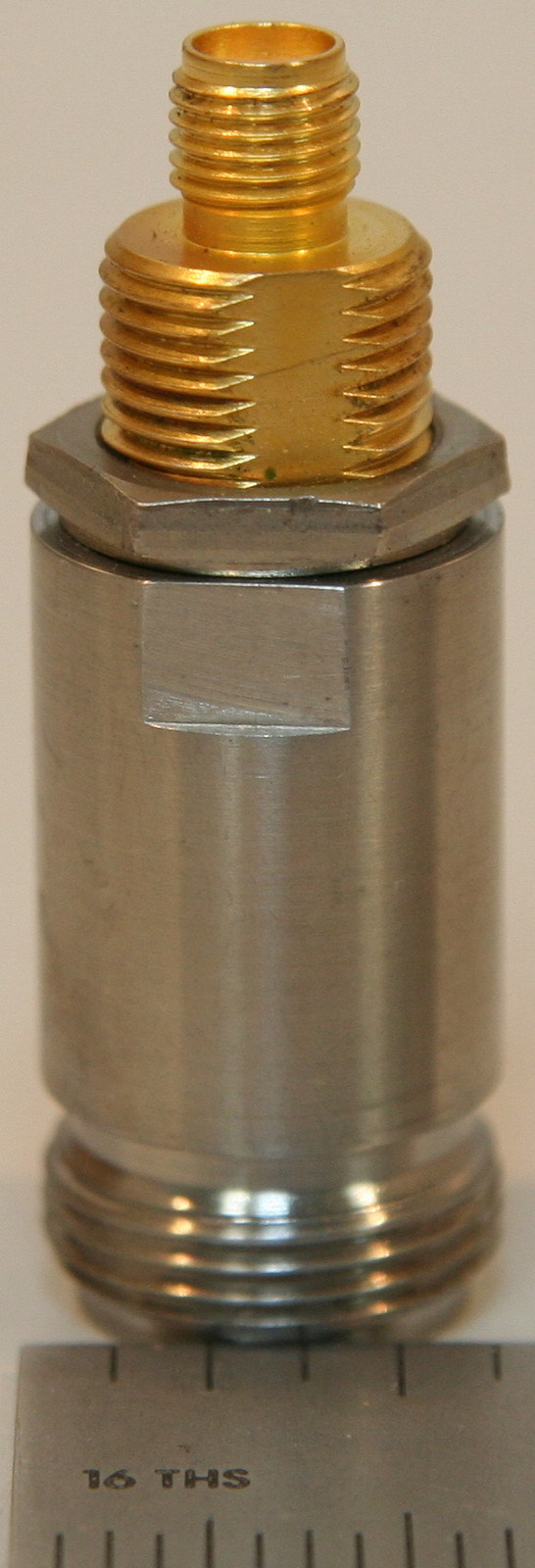 Agilent / HP N(Female Precision) Bulkhead to SMA(Female) Gold Adapter [Amphenol]