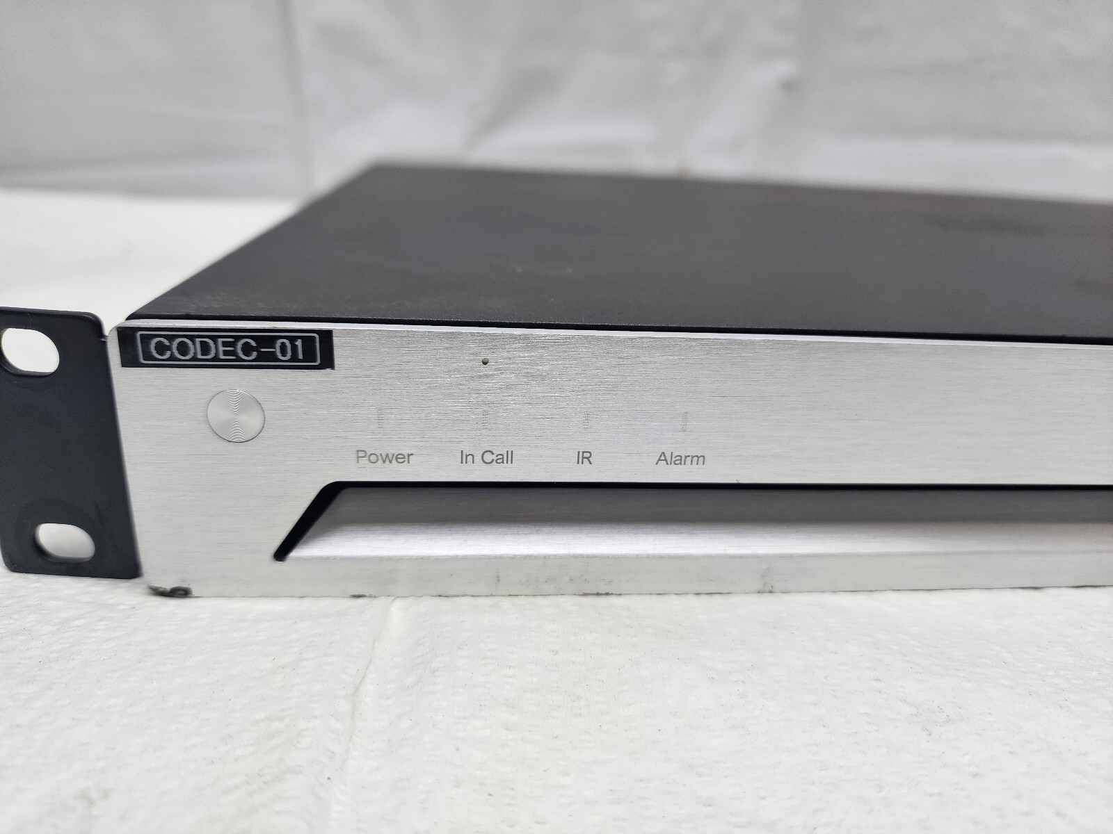 CISCO TTC6-12 TELEPRESENCE SX80 CODEC P/N 68-100226-01 SYSTEM