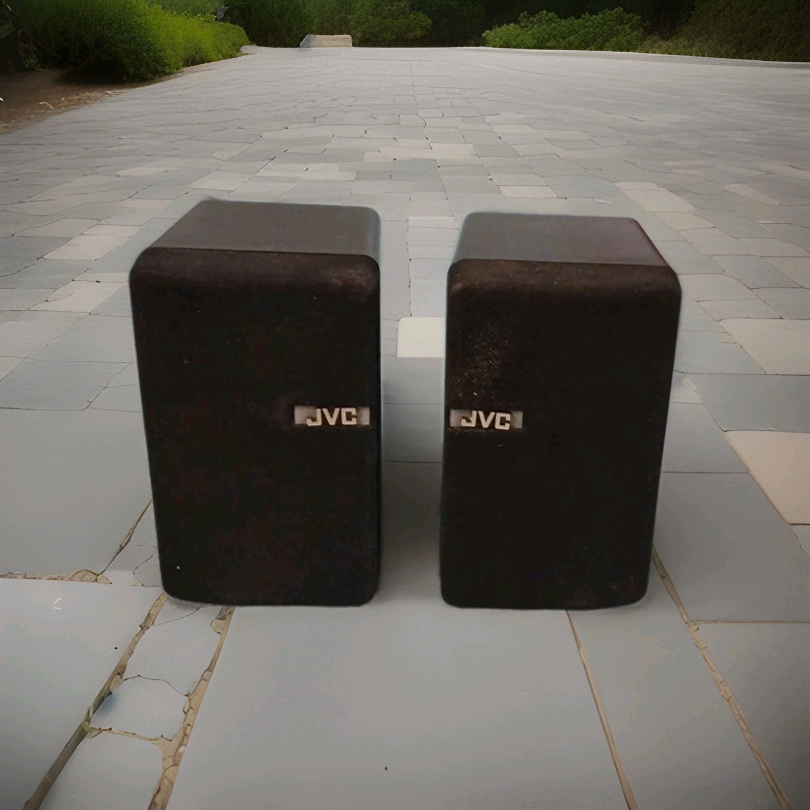 JVC SP-XS37-L Surround/Satellite Speaker Pair Wired 110W RMS 8 Ohm Black