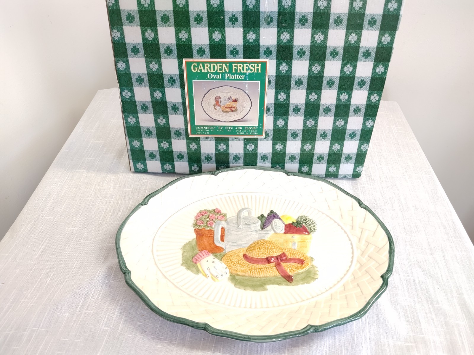 DECORATIVE GARDEN PLATTER~ FITZ & FLOYD