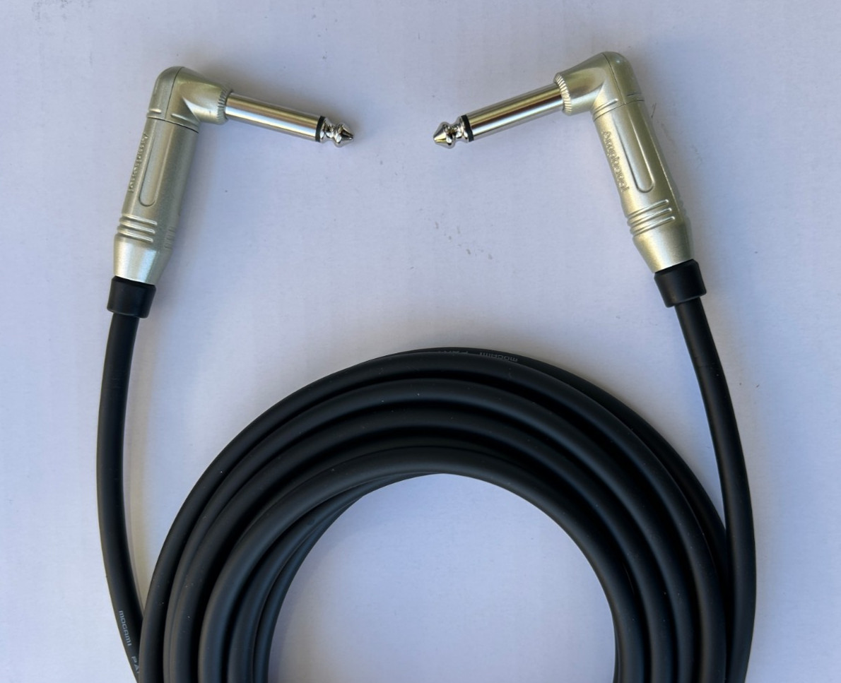 1'FT -25FT Mogami Guitar Instrument Cable Amphenol Angle to 1/4 ts Angle Audio