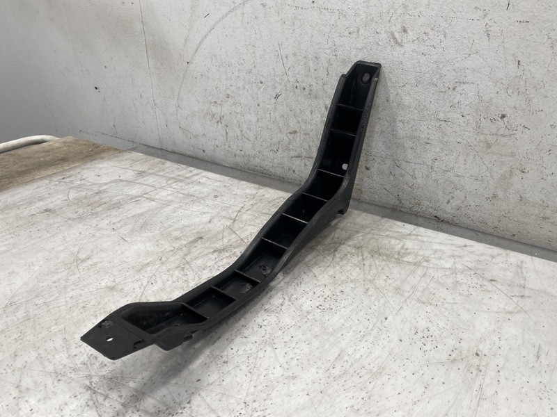 2018 Cab Extension Bracket for International LT625 (778-10457)