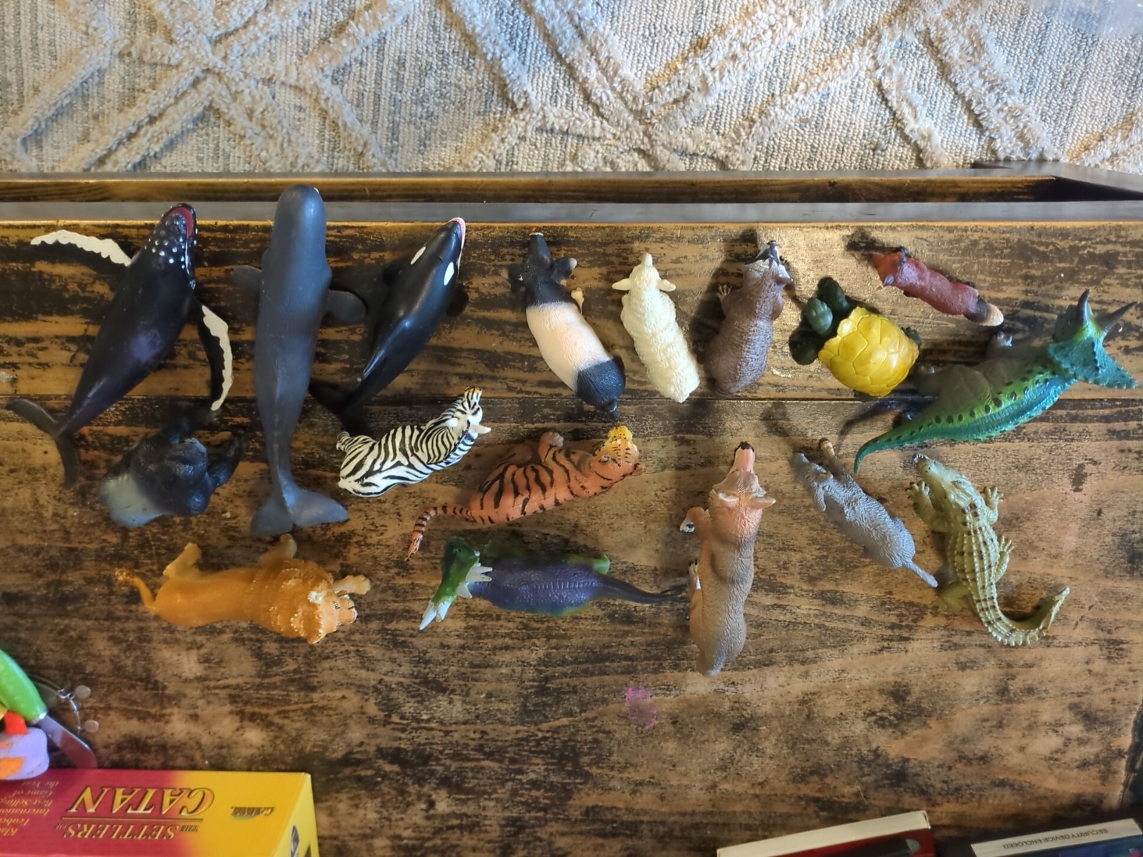 Safari Ltd, Papo Animal Lot of 17 Big cats, gorillas, whales, dinosaurs, Farm