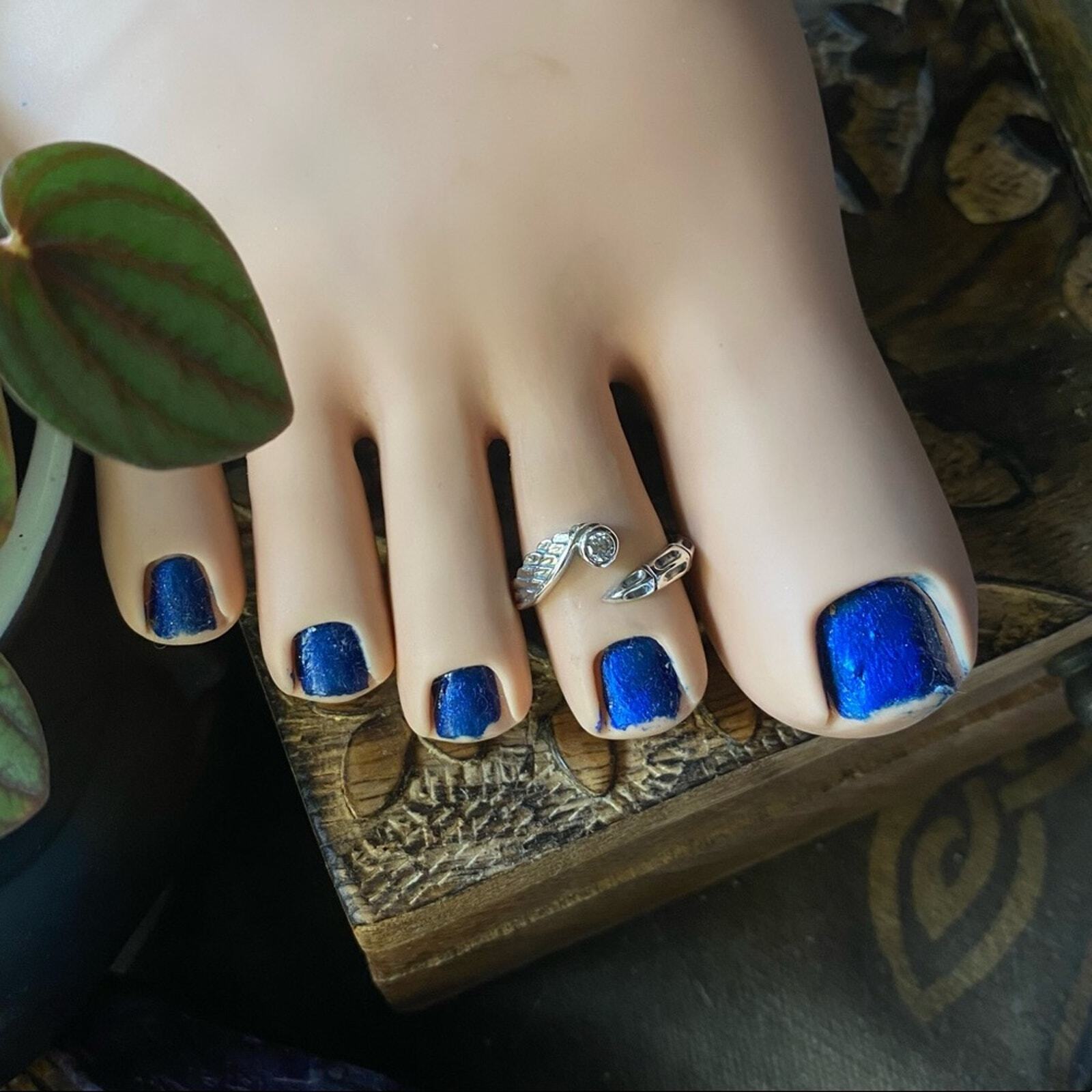 Wing And Claw Sterling Silver CZ Toe Ring