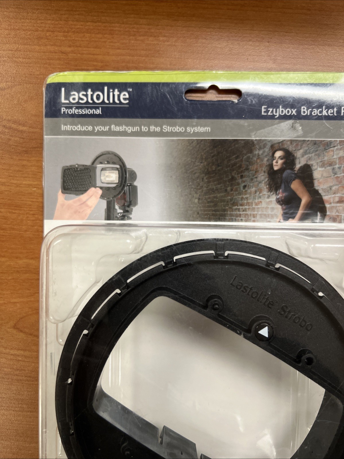 Lastolite Ezybox Hotshoe Plate Adapter for Strobo Light Modification System