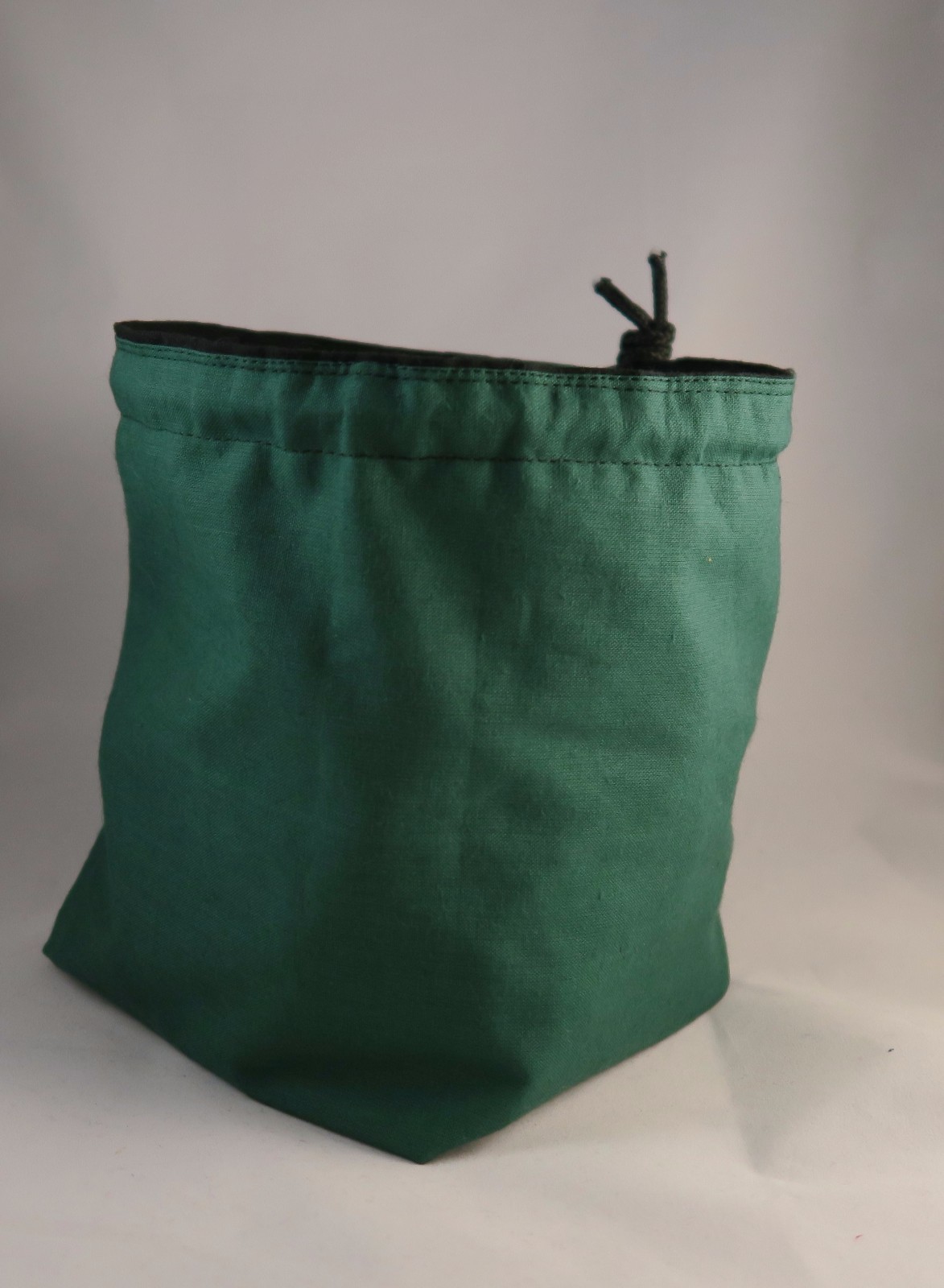 Dice Bag, Green Cthulhu Drawstring Pouch for Arkham Horror D&D Table Board Games