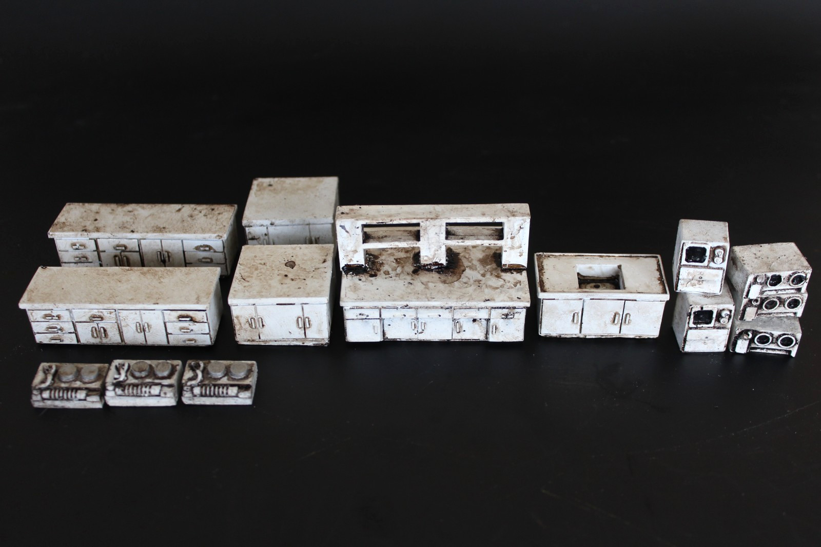 Fallout Wasteland Warfare  Lab Set Post Apocalyptic Scatter Terrain