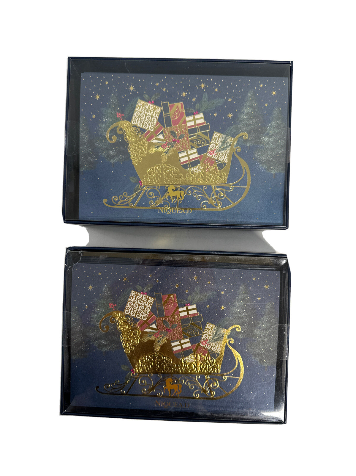 Niquea.D NEW 16 Handmade Christmas Cards /16 Lined Envelope Gold Sleigh foil det