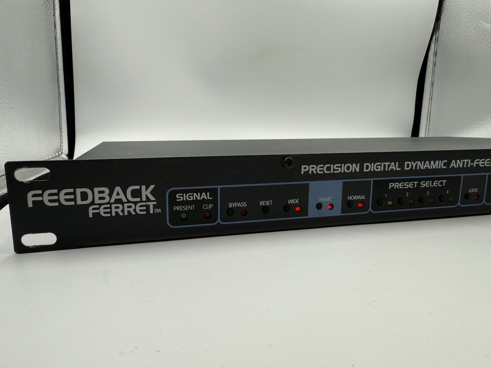 Peavey Feedback Ferret Digital Dynamic Anti-Feedback System 24-bit