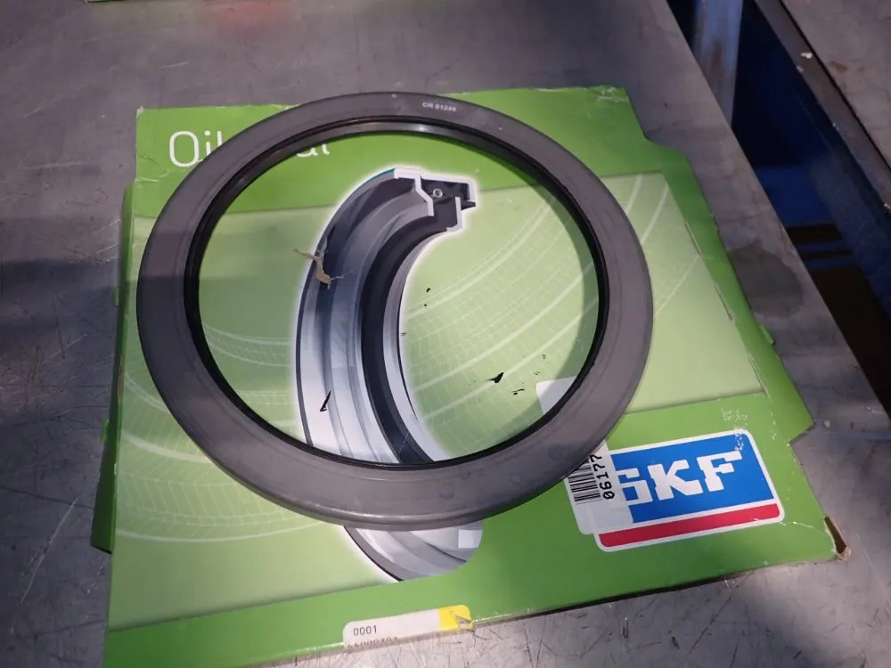 SKF CR81246 OIL SEAL  12191240626