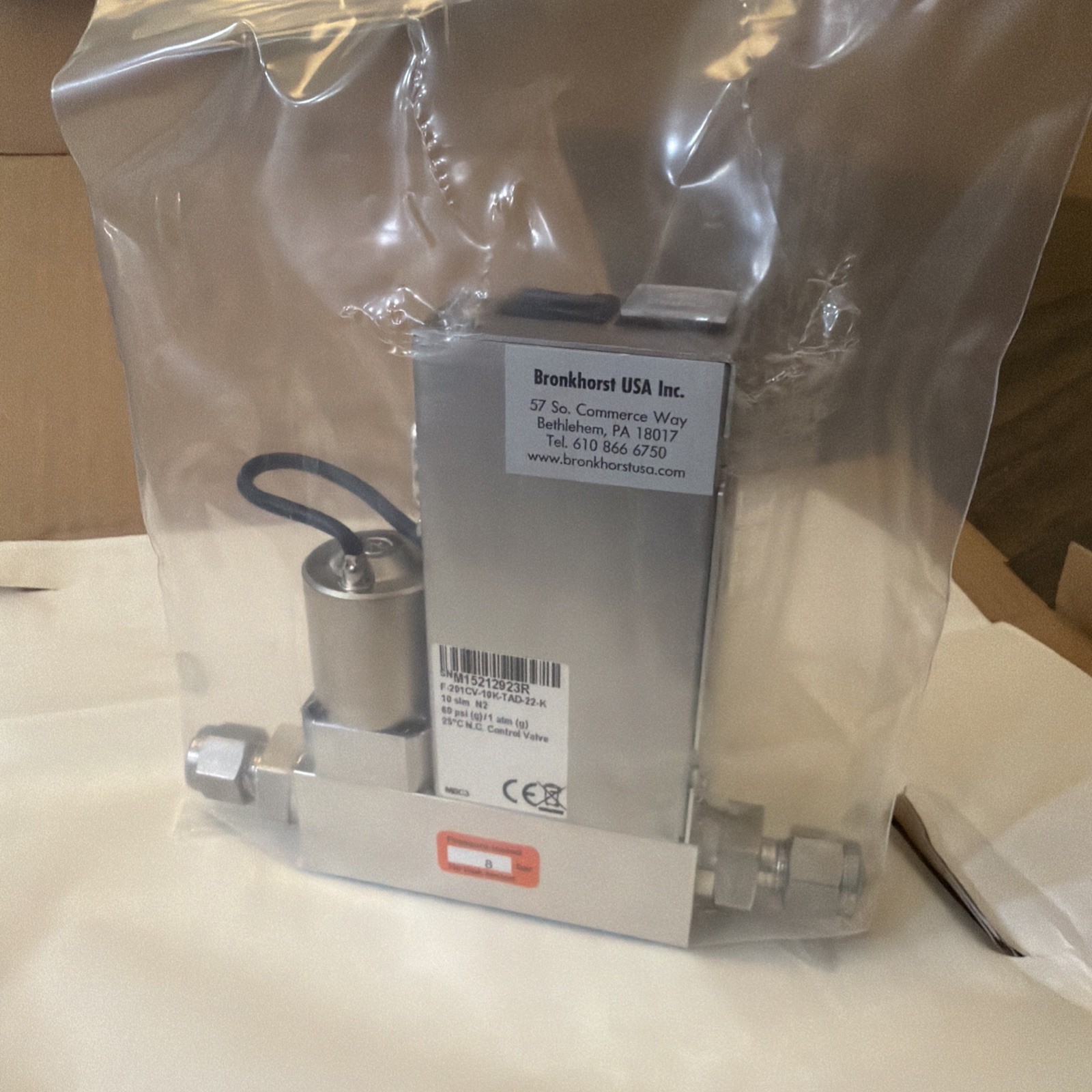 Bronkhorst Mass Flow Controller - 10 slm - Kalrez seals