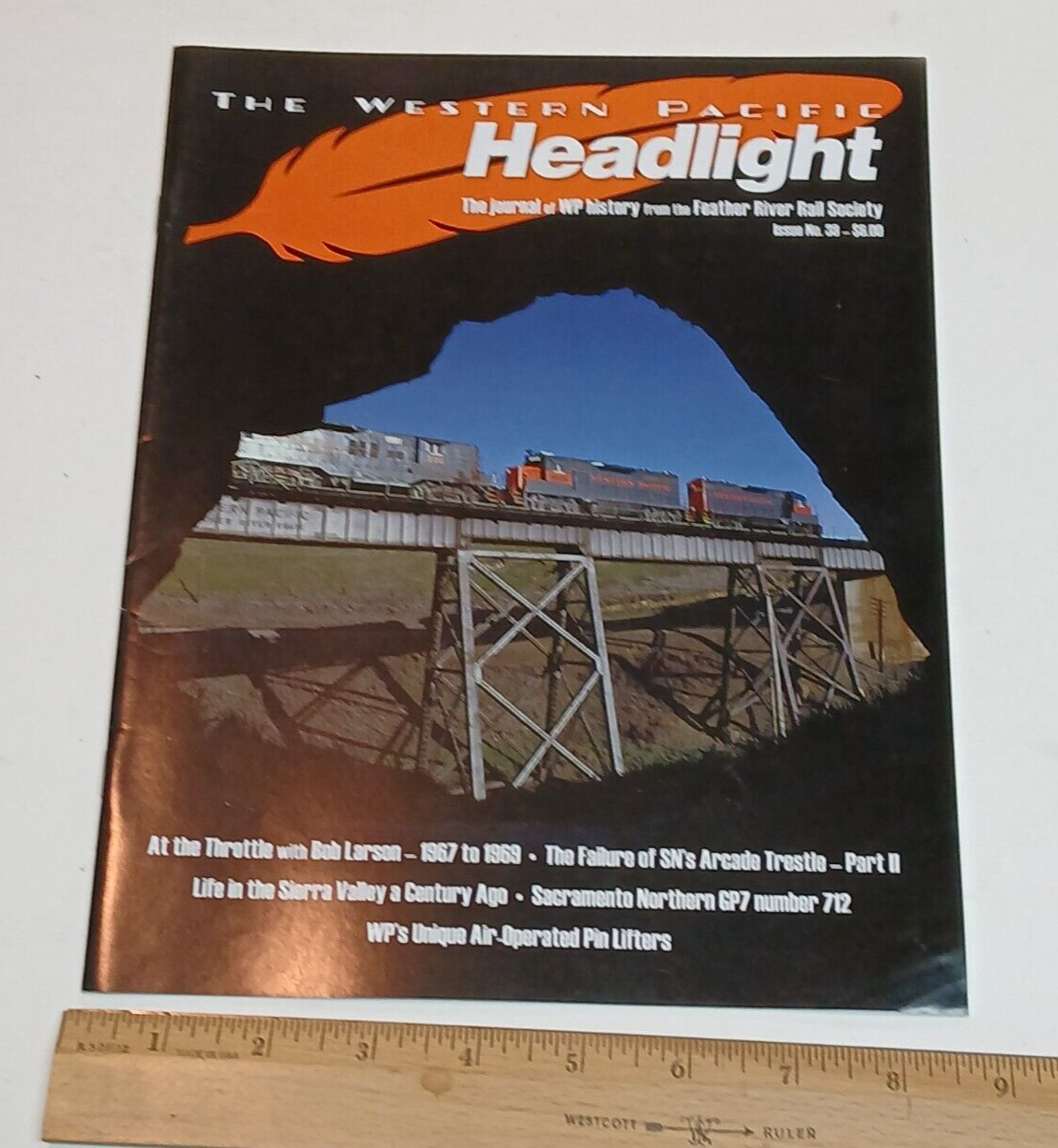 The Western Pacific HEADLIGHT  Issue #38  railroad history magazine