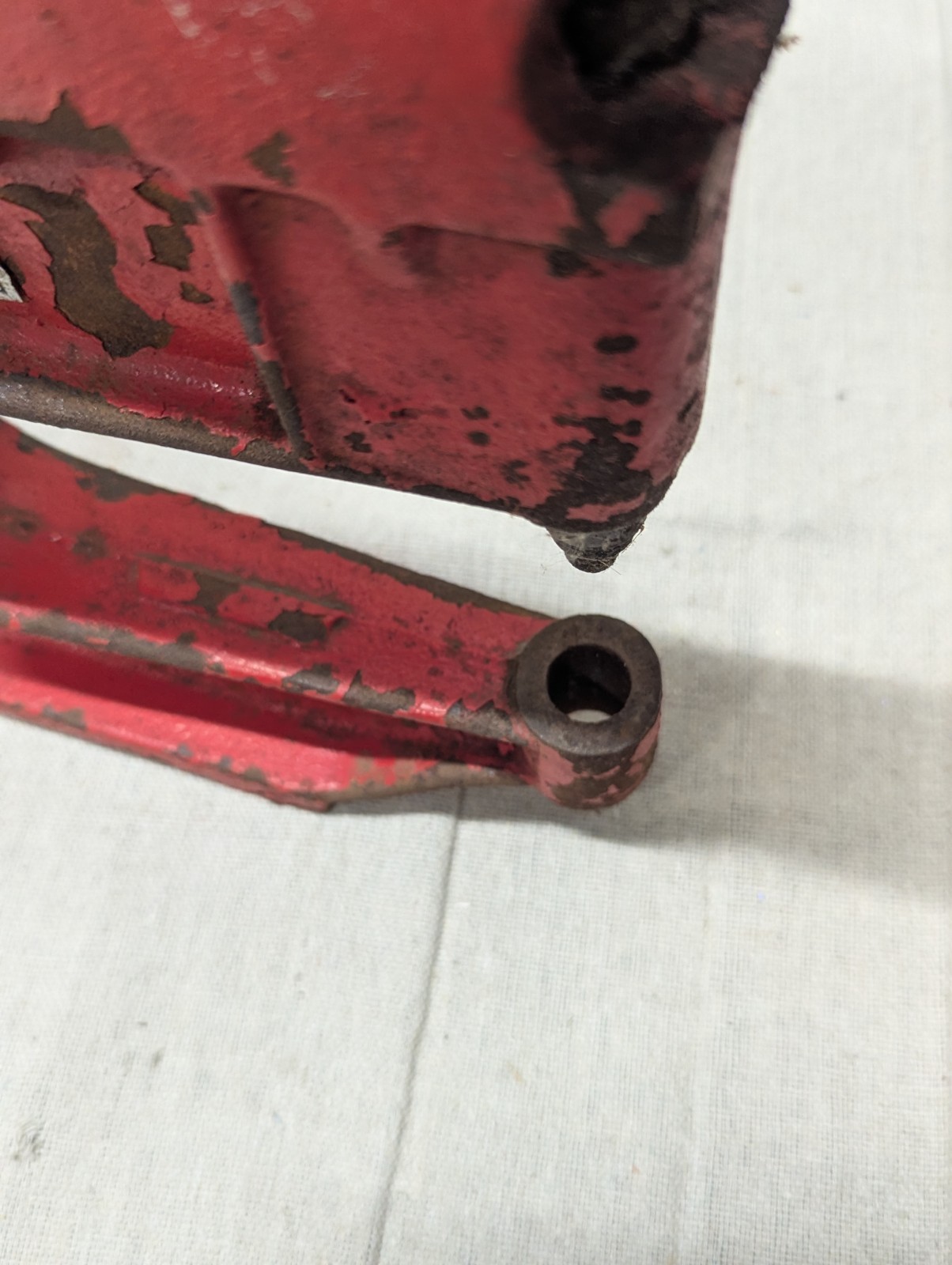 Chicago River & Machine Co Bench Riveter Model 915 915-sp