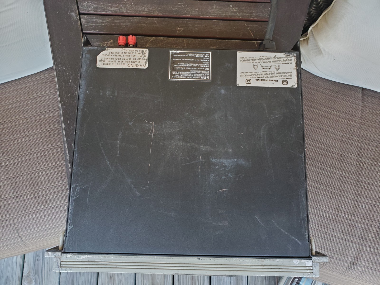 Crown Macro-Tech 2402 Power Amplifier Working Well Big Power Video